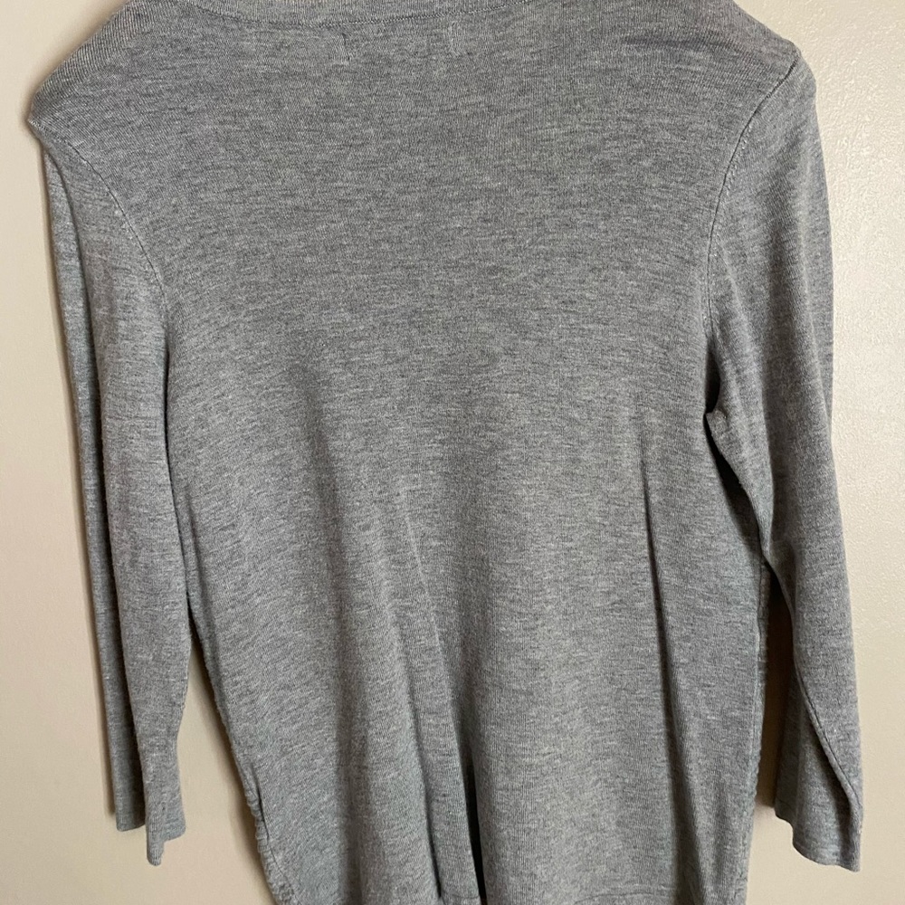 Gray sweater - Picture 3 of 3
